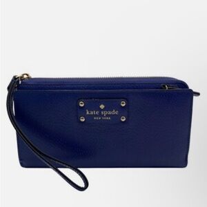 Kate Spade Wellesley Neda
Wristlet Clutch | OS